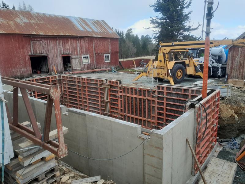 Veggforskaling og støp av grunnmur i Stjørdal
